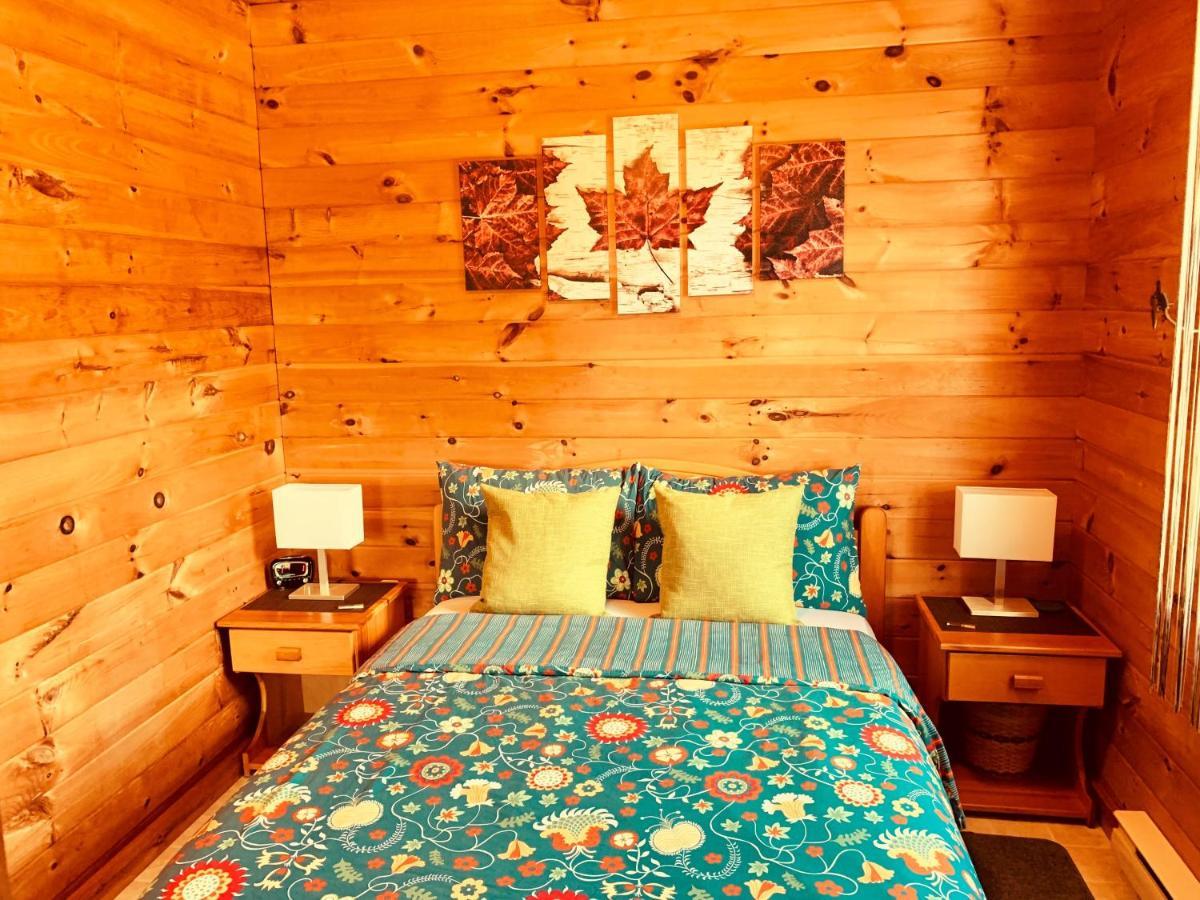 Eagle Valley Cottages Queensport Екстериор снимка
