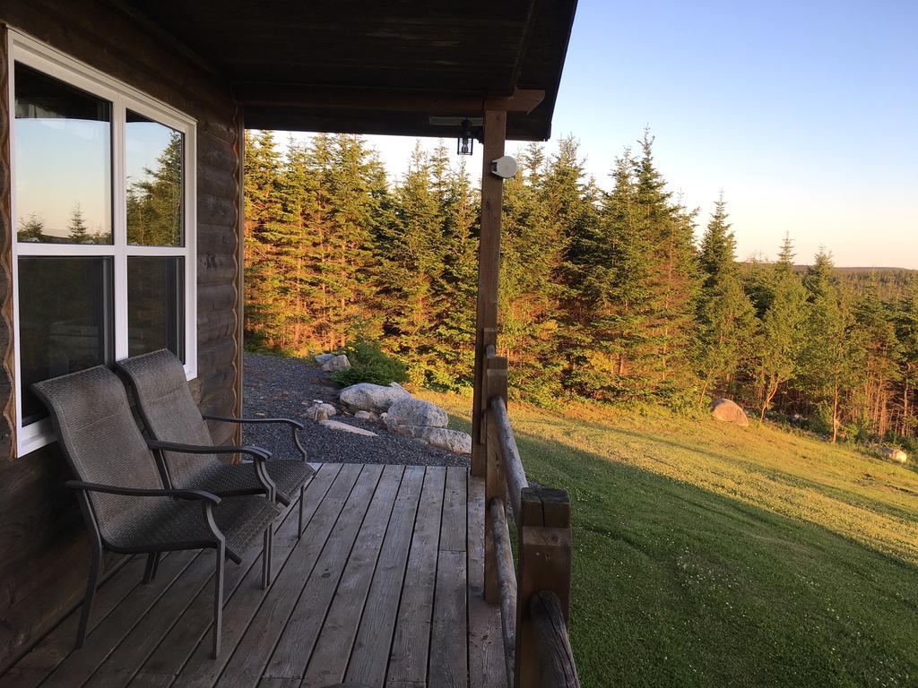 Eagle Valley Cottages Queensport Екстериор снимка
